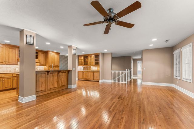 2953 W Canterbury Street, Springfield, MO 65810