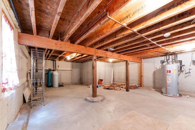 2953 W Canterbury Street, Springfield, MO 65810