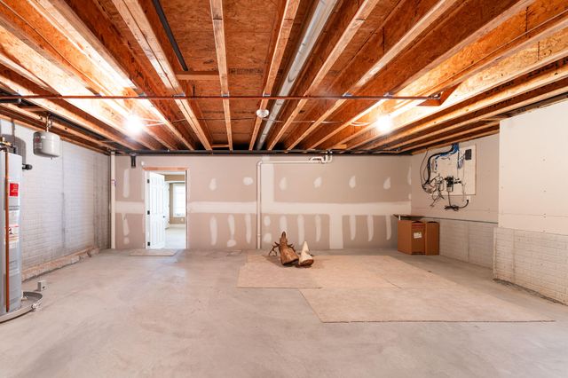 2953 W Canterbury Street, Springfield, MO 65810