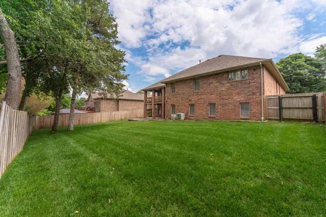 2953 W Canterbury Street, Springfield, MO 65810