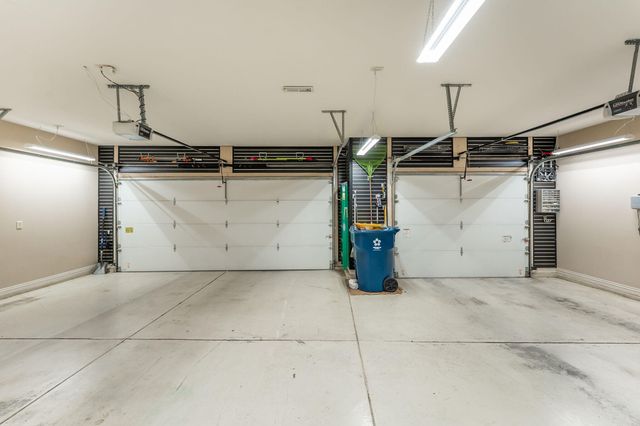 2953 W Canterbury Street, Springfield, MO 65810
