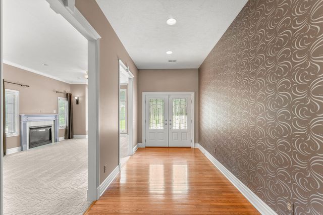 2953 W Canterbury Street, Springfield, MO 65810
