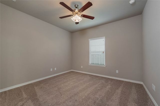 557 Momma Bear Drive, College Station, TX 77845