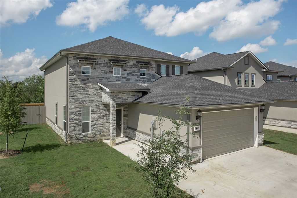 557 Momma Bear Drive, College Station, TX 77845