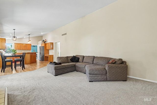 9848 W Gurdon Court, Boise, ID 83704