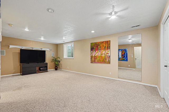 9848 W Gurdon Court, Boise, ID 83704