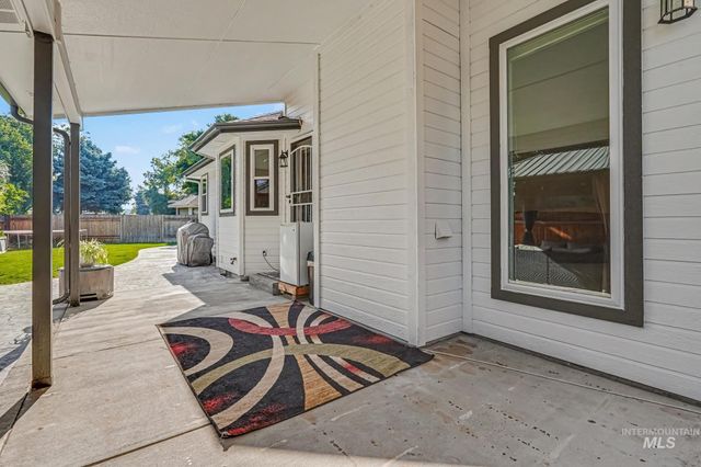 9848 W Gurdon Court, Boise, ID 83704