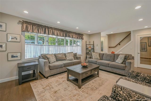 51 Oakwood Hills Drive, East Islip, NY 11730