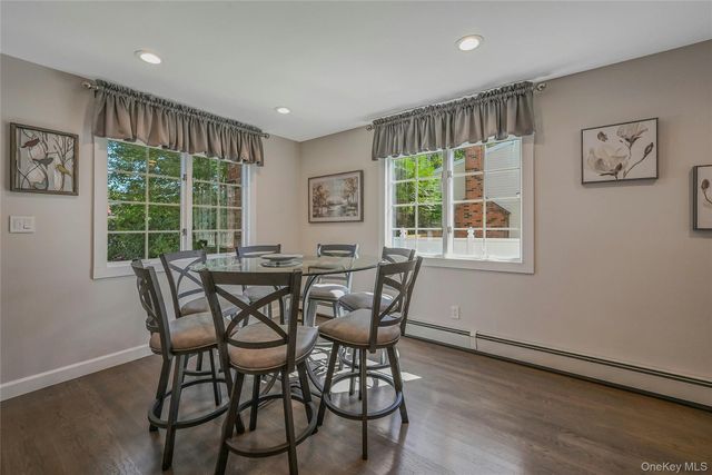 51 Oakwood Hills Drive, East Islip, NY 11730