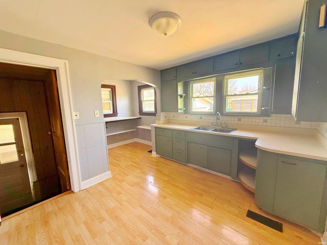 234 Ringwood Way, Anderson, IN 46013