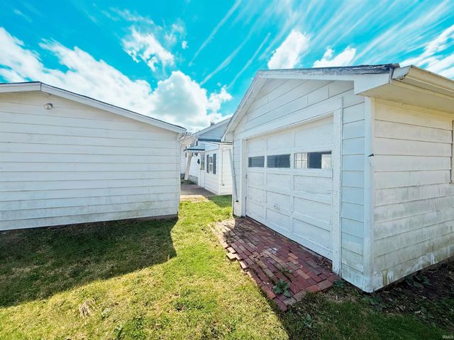 234 Ringwood Way, Anderson, IN 46013