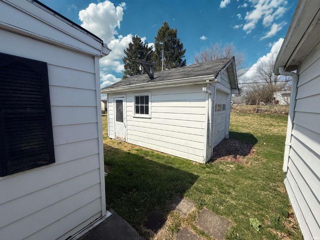 234 Ringwood Way, Anderson, IN 46013