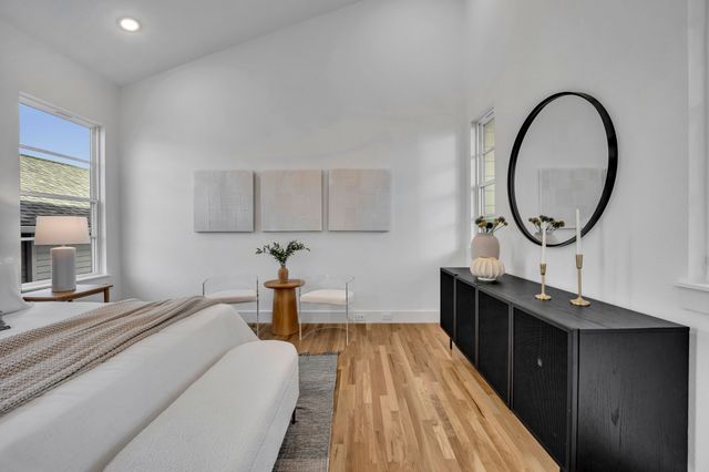 1512 Villars Street, Dallas, TX 75204