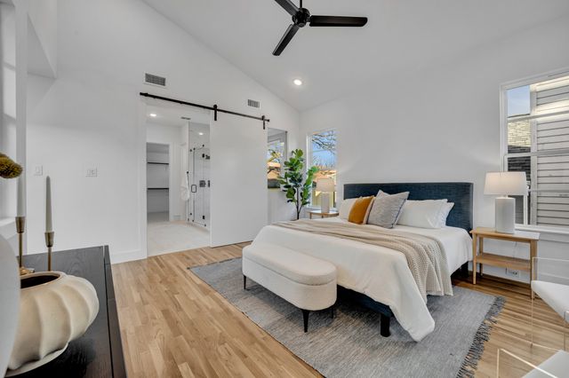 1512 Villars Street, Dallas, TX 75204