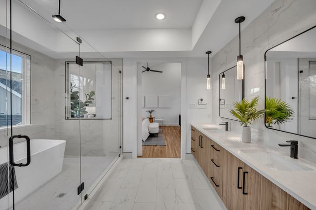 1512 Villars Street, Dallas, TX 75204