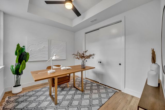 1512 Villars Street, Dallas, TX 75204