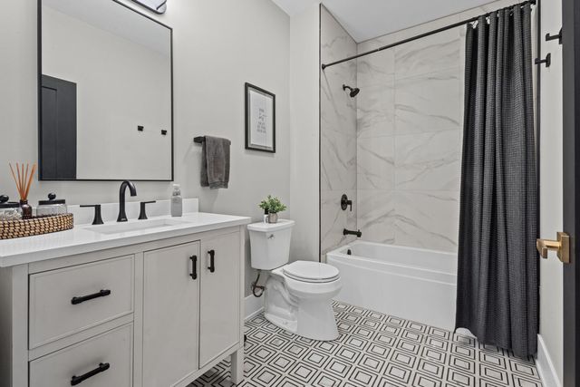 13824 W Mckenna Court, Manhattan, IL 60442