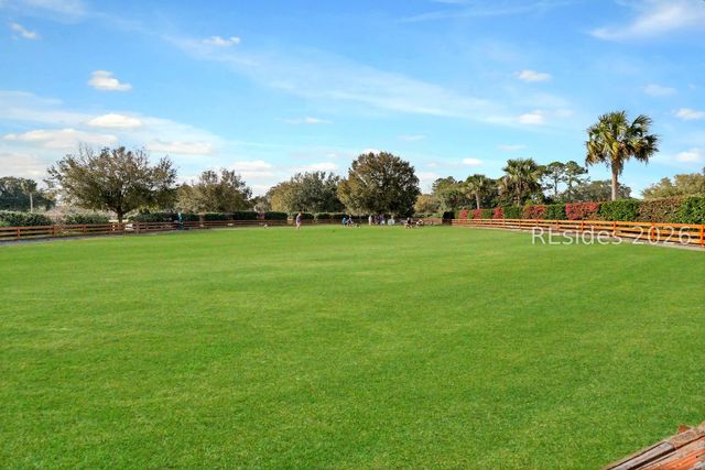 237 Moss Creek Dr, Hilton Head Island, SC 29926