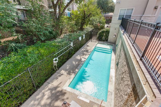 3102 Kings Road 2207, Dallas, TX 75219