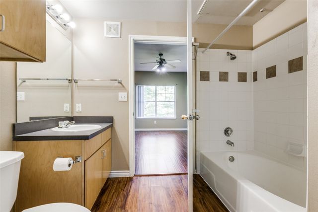 3102 Kings Road 2207, Dallas, TX 75219