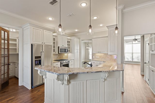 103 New Braunfels Lane, Hallsville, TX 75650