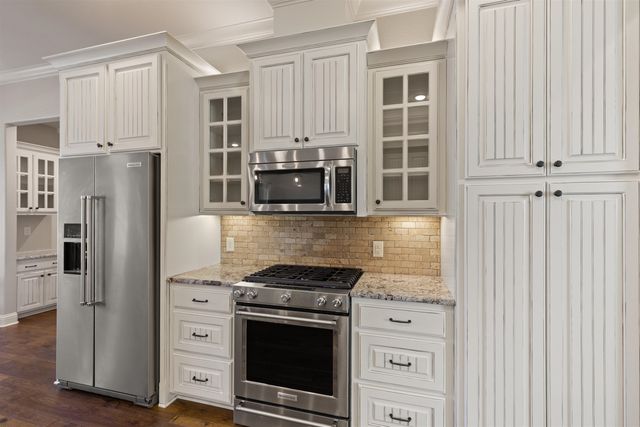 103 New Braunfels Lane, Hallsville, TX 75650