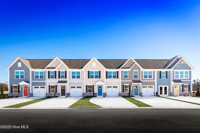 4254 Farmfield Drive, Leland, NC 28451