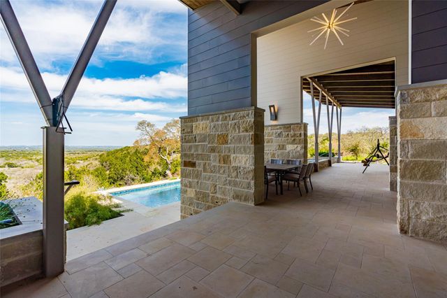 2660 Elder Hill RD, Driftwood, TX 78619