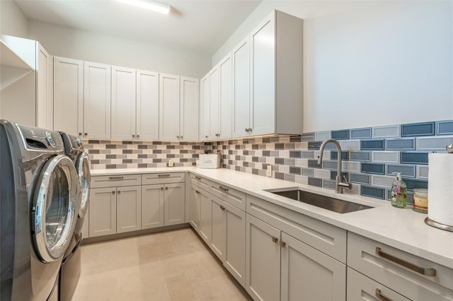 2660 Elder Hill RD, Driftwood, TX 78619