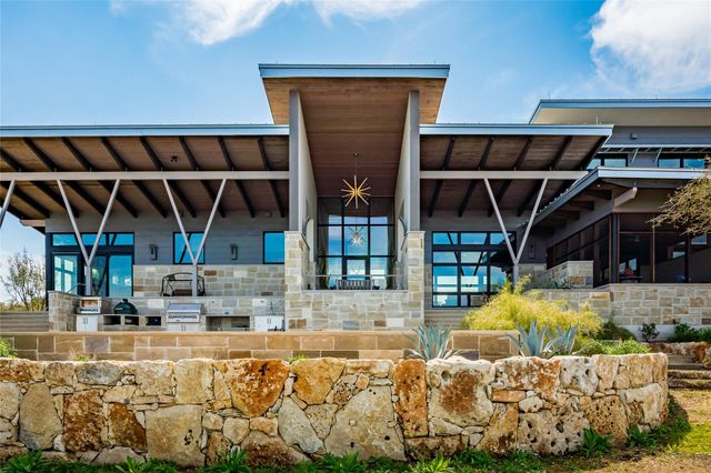 2660 Elder Hill RD, Driftwood, TX 78619