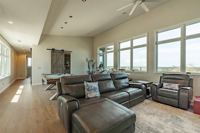 2660 Elder Hill RD, Driftwood, TX 78619
