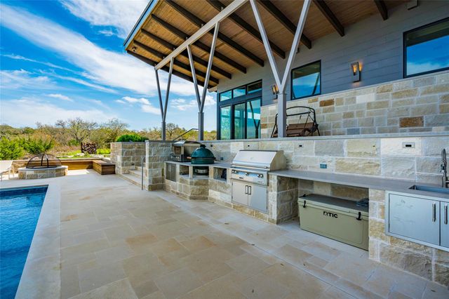 2660 Elder Hill RD, Driftwood, TX 78619
