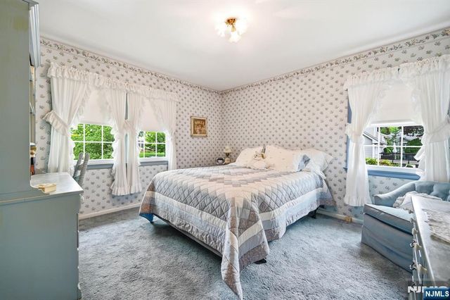 16 Pinecrest Drive, Woodcliff Lake, NJ 07677