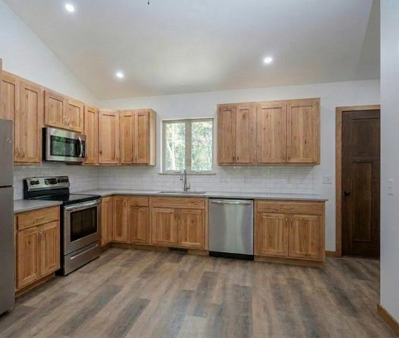 519 Oak Grove Drive, Necedah, WI 54646