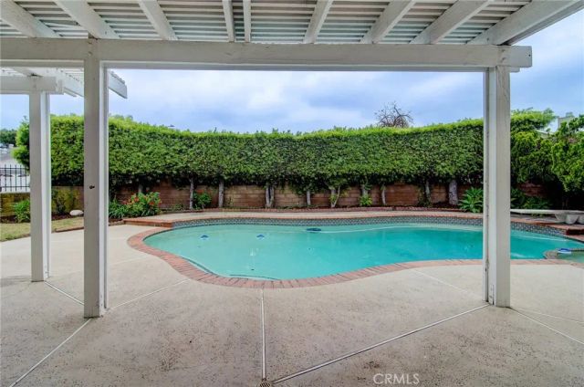 2442 E Alicia, West Covina, CA 91792