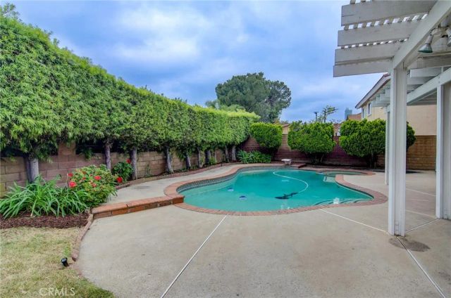 2442 E Alicia, West Covina, CA 91792