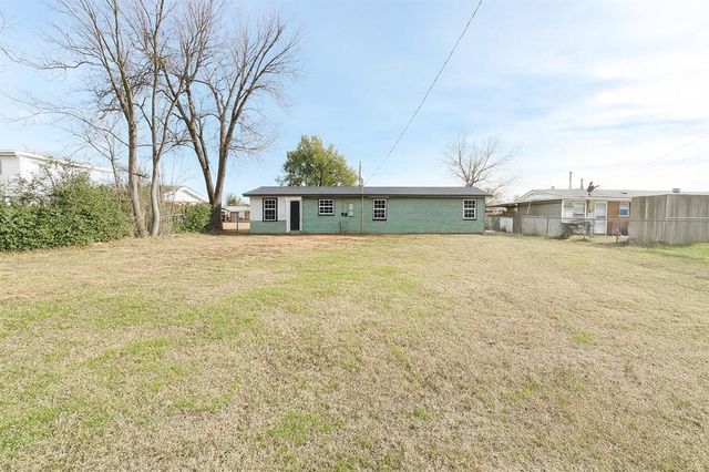 1717 Lariet Lane, Del City, OK 73115