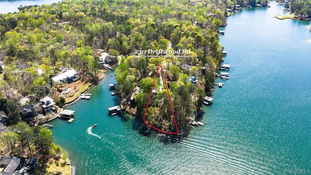 230 Driftwood Road, Tallassee, AL 36078