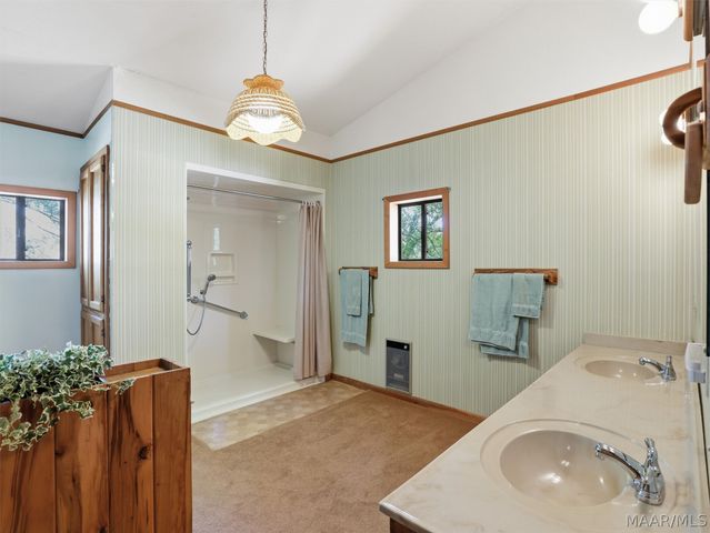 230 Driftwood Road, Tallassee, AL 36078