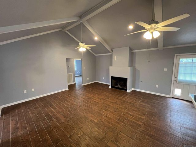 7516 Vice President Dr, Baton Rouge, LA 70817