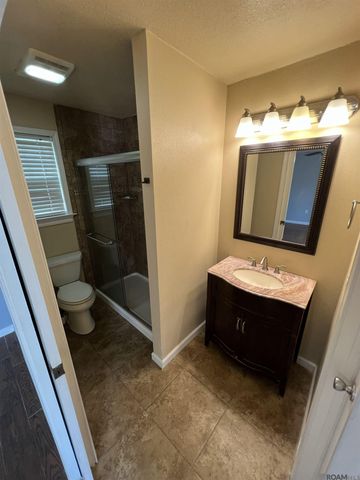 7516 Vice President Dr, Baton Rouge, LA 70817