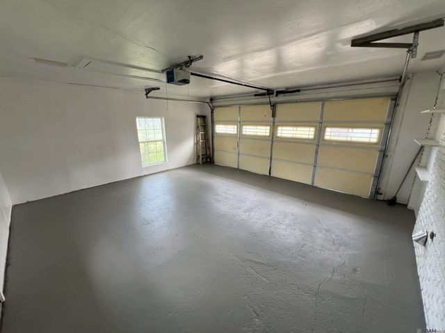 7516 Vice President Dr, Baton Rouge, LA 70817