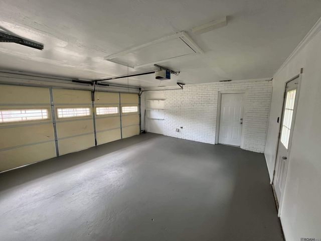 7516 Vice President Dr, Baton Rouge, LA 70817