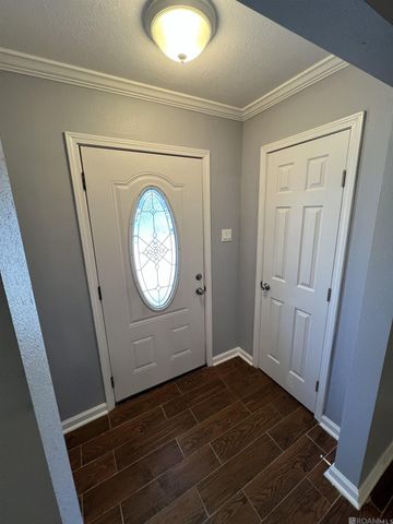 7516 Vice President Dr, Baton Rouge, LA 70817