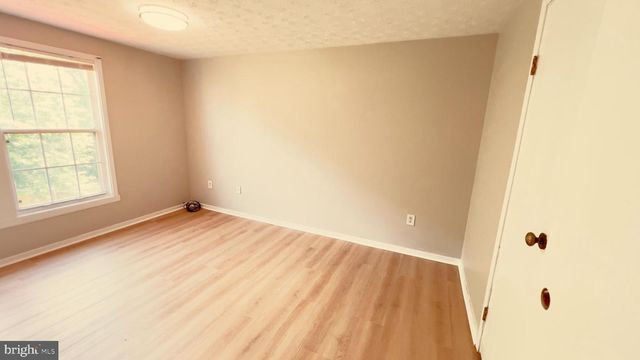 7408 LAKE KATRINE TER, Gaithersburg, MD 20879