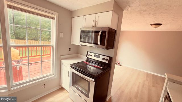 7408 LAKE KATRINE TER, Gaithersburg, MD 20879