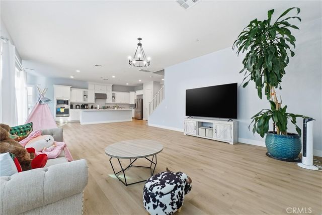 15828 Kingston, Chino Hills, CA 91709