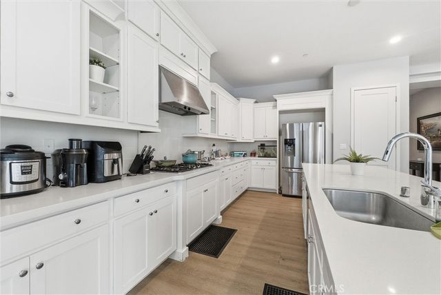 15828 Kingston, Chino Hills, CA 91709