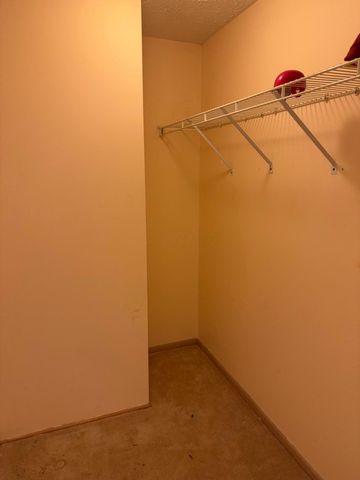 348 Park Woods Lane, Powell, OH 43065