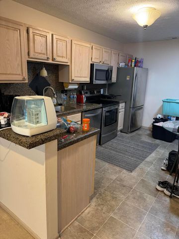 348 Park Woods Lane, Powell, OH 43065